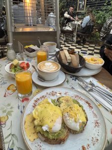 Café Calendaria Brunch